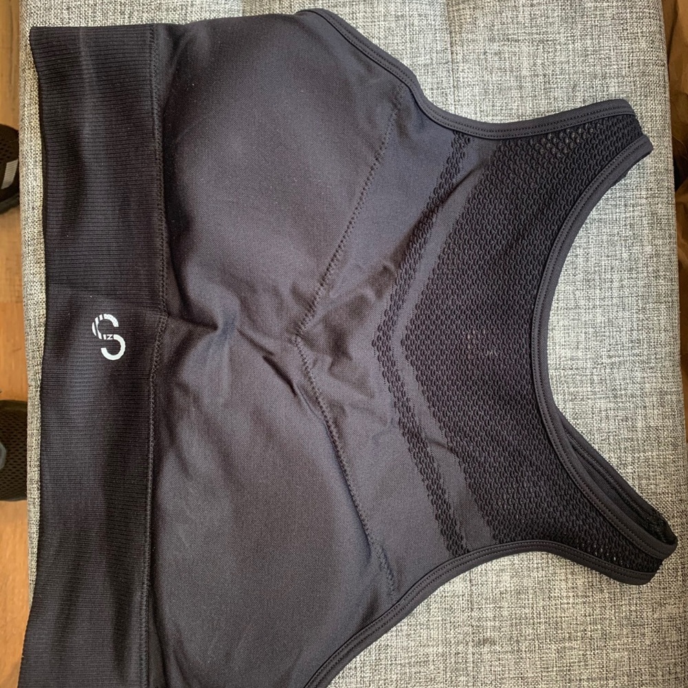 Curves n combat bra